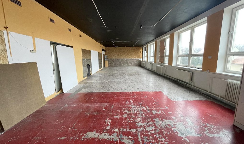 Pronájem skladovacích prostor 500 m², Miroslav – náhled fotky 8