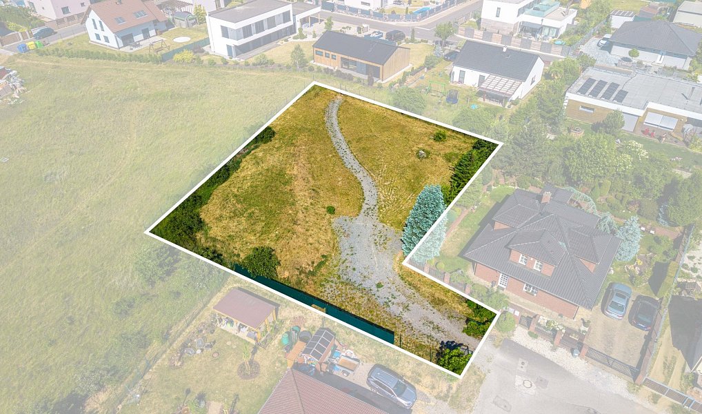Prodej stavebního pozemku 1 241 m², Králův Dvůr – náhled fotky 10