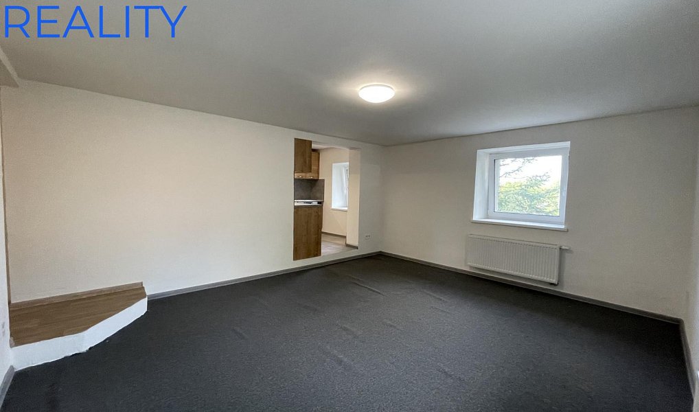 Prodej bytu 3+kk 70 m², Melč – náhled fotky 2