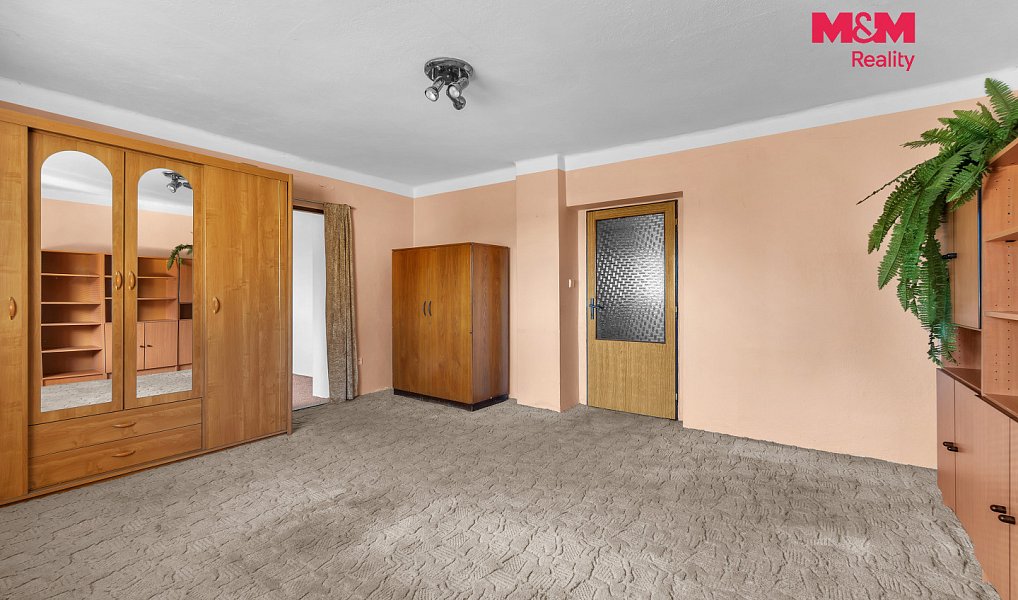 Prodej domu 215 m² s pozemkem 679 m², Skuteč – náhled fotky 13
