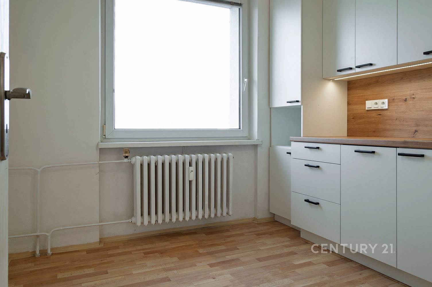 Pronájem bytu 3+1 71 m² – fotografie 2