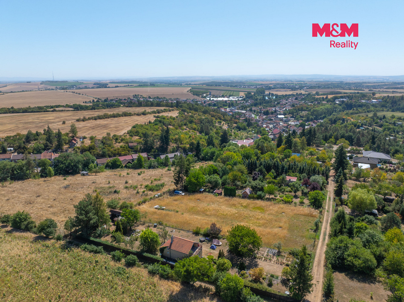 Prodej stavebního pozemku 1 519 m² – fotografie 2