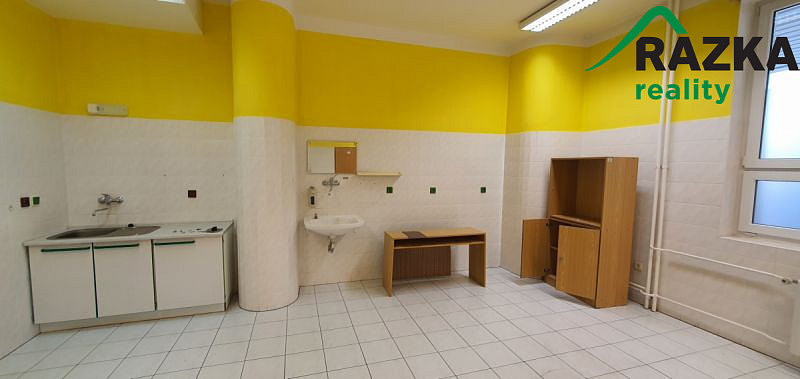 Pronájem kanceláře 54 m² – fotografie 4