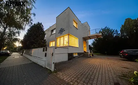 Prodej domu 361 m² s pozemkem 1 042 m², V Břízách, Kolín - Kolín II