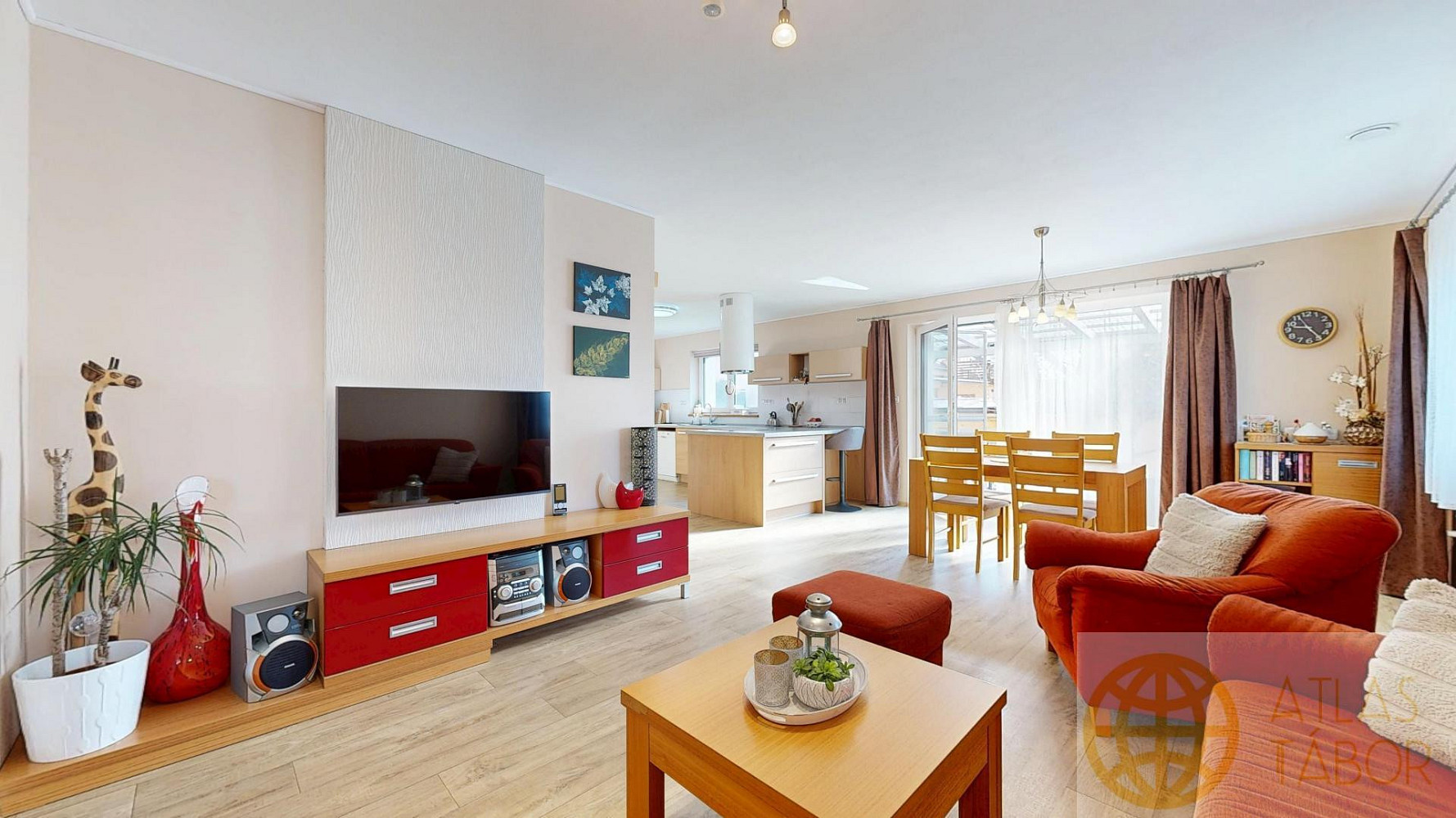 Prodej domu 169 m² s pozemkem 499 m² — photo 4