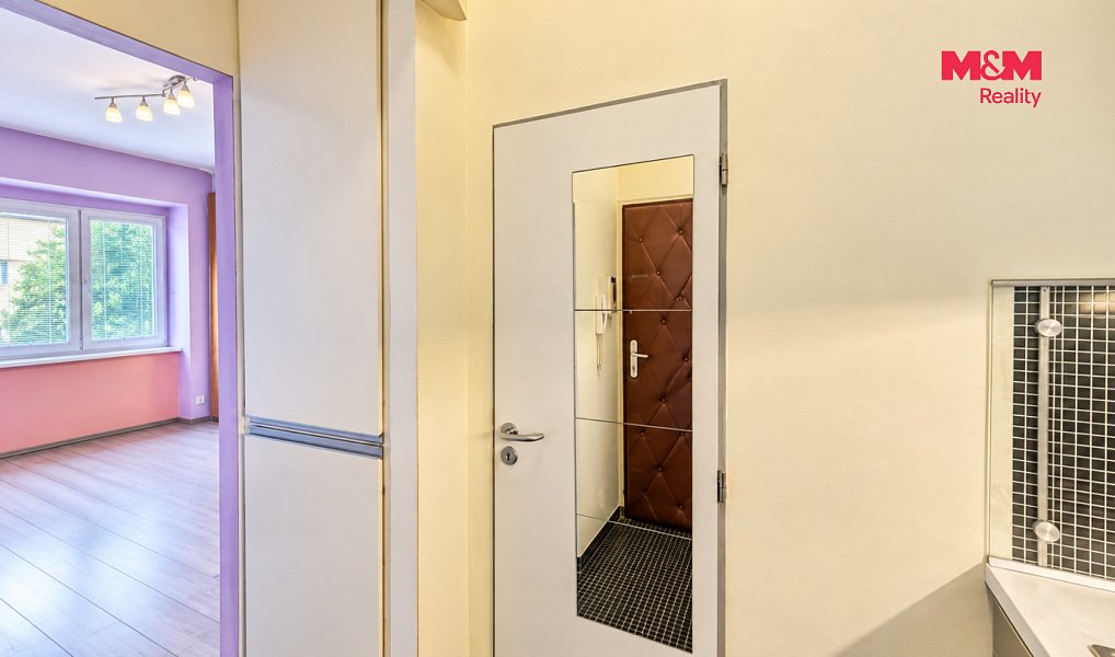 Prodej bytu 1+kk 28 m², Praha – náhled fotky 7