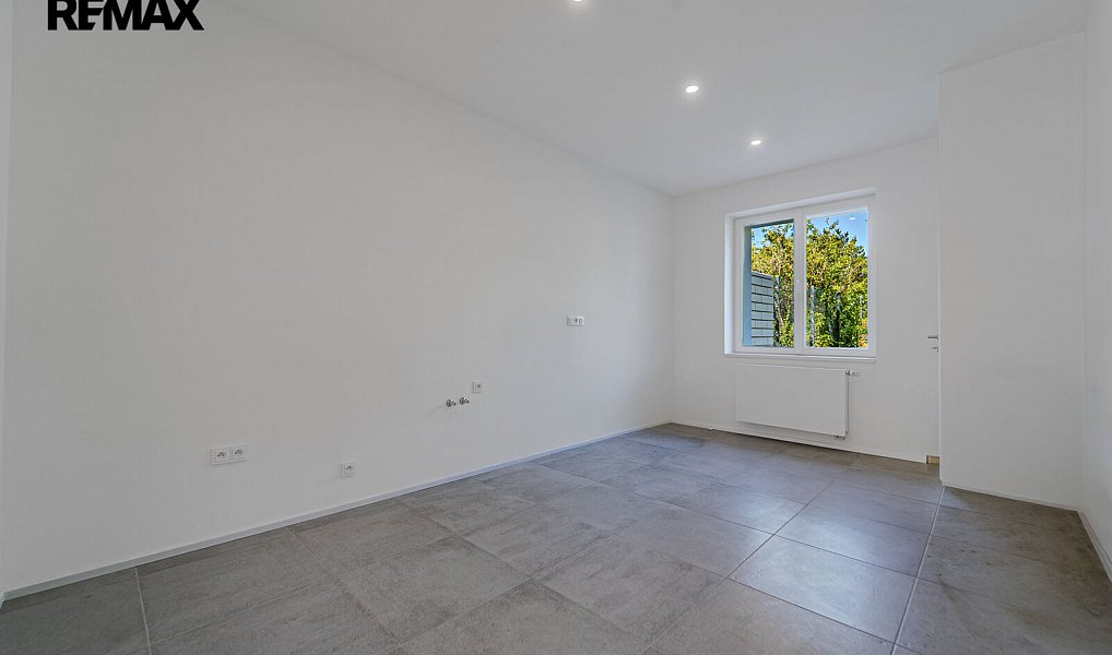 Prodej bytu 2+1 76 m², Slaný – náhled fotky 9