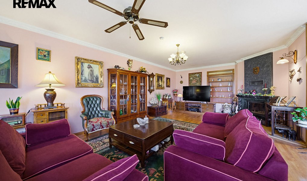 Prodej domu 217 m² s pozemkem 1 818 m², Louny – náhled fotky 12