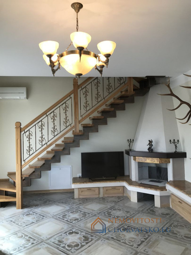 Prodej bytu 2+kk 304 m² - Ansicht 2