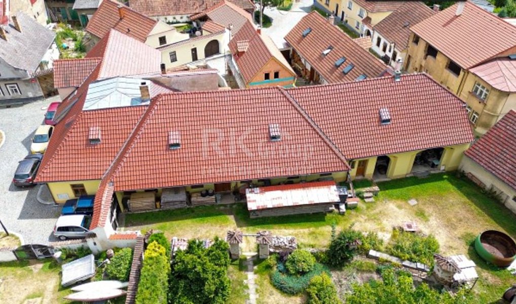 Prodej domu 1 144 m² s pozemkem 1 535 m², Bechyně – náhled fotky 7