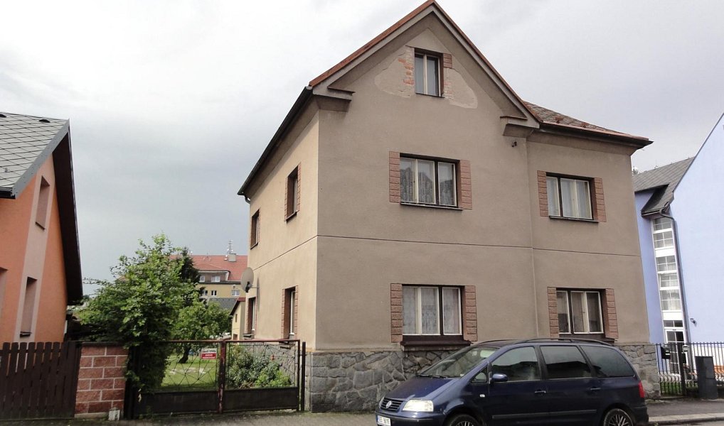 Prodej domu 202 m² s pozemkem 1 245 m², Hlinsko – náhled fotky 2