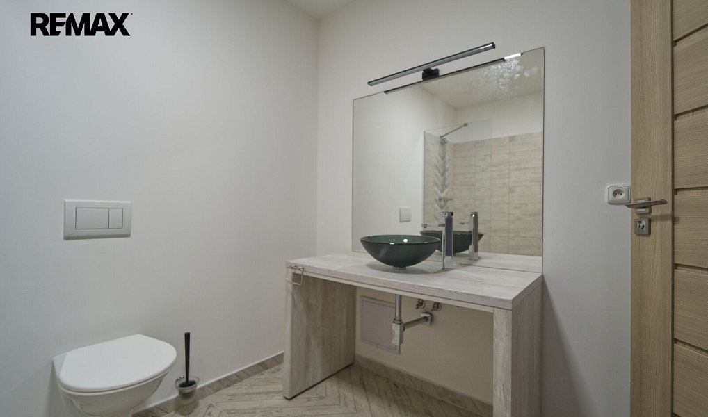 Prodej ubytovacího objektu 1 978 m², Jeseník – náhled fotky 12