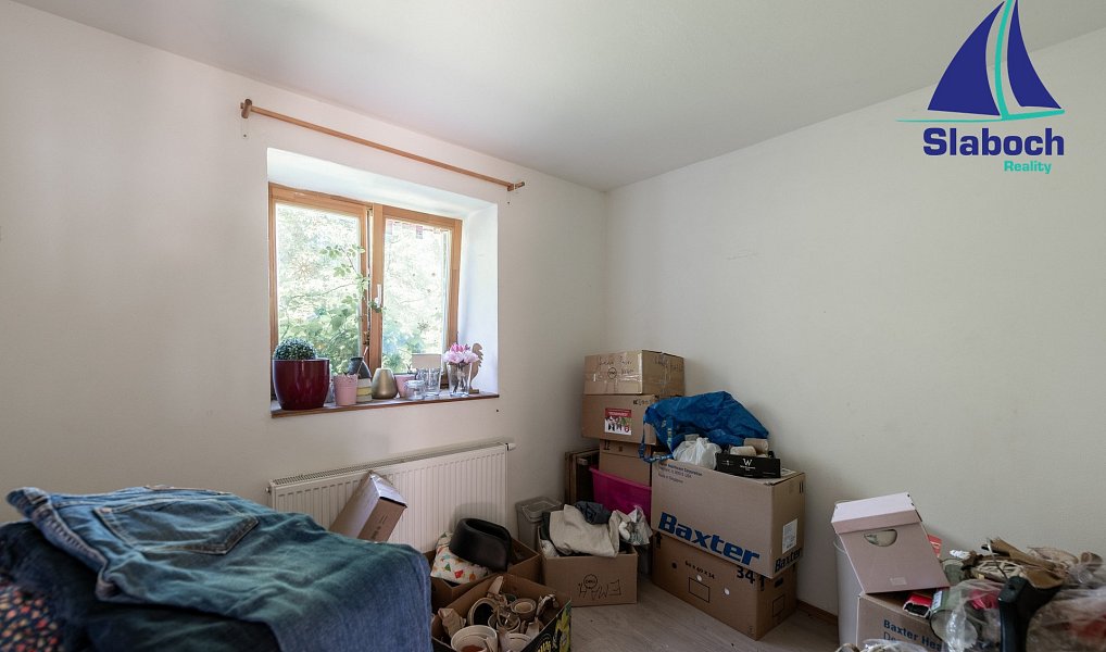 Prodej domu 285 m² s pozemkem 7 546 m², Krupá – náhled fotky 7