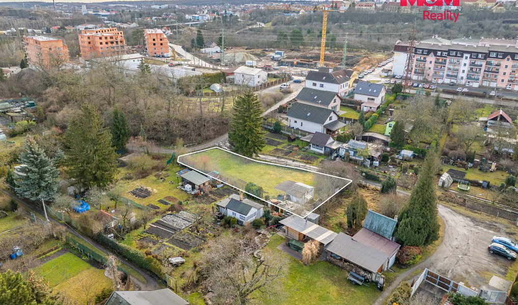 Prodej zahrady 702 m², Kladno – náhled fotky 2