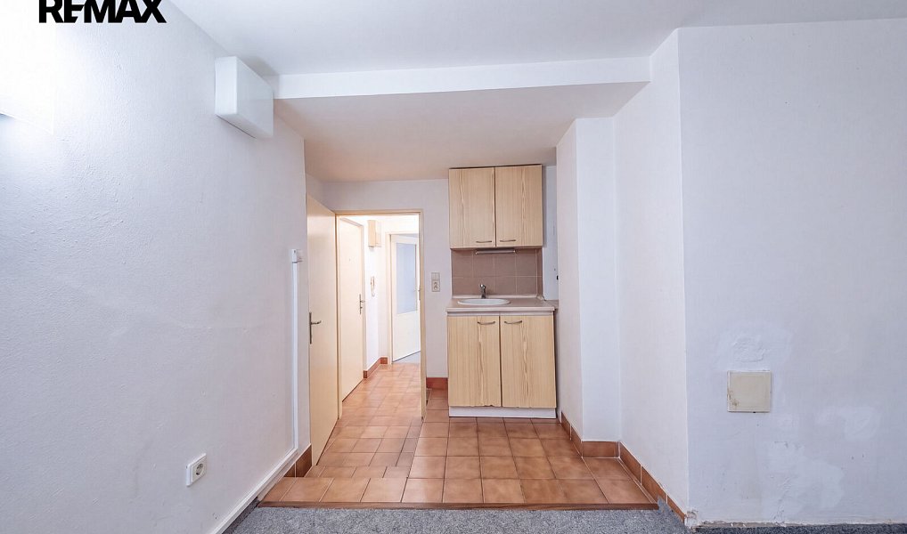 Prodej bytu 2+kk 38 m², Praha – náhled fotky 18