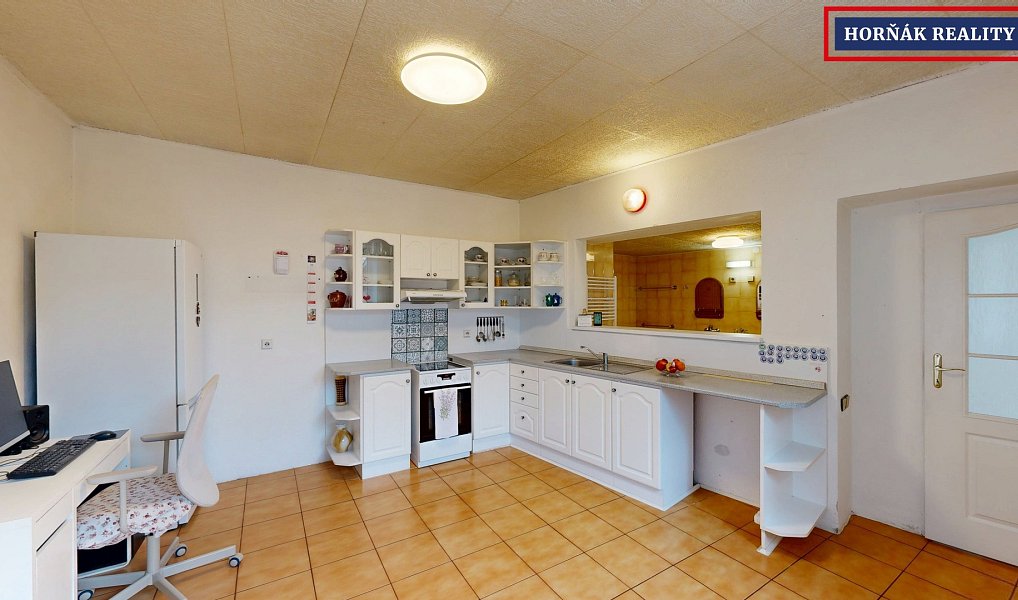 Prodej domu 195 m² s pozemkem 1 242 m², Letonice – náhled fotky 8