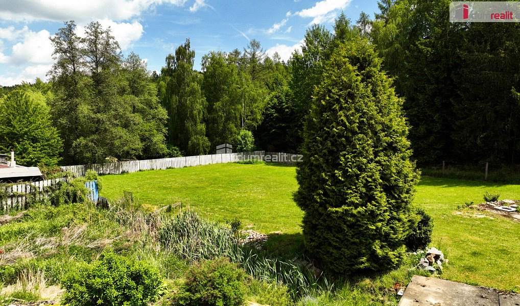 Prodej domu 505 m² s pozemkem 4 038 m², Zvěstov – náhled fotky 3