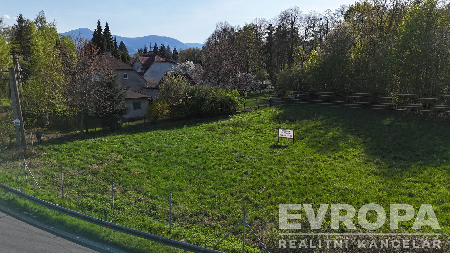Prodej stavebního pozemku 1 500 m²