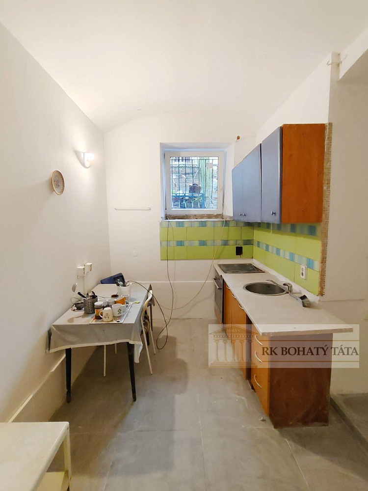 Pronájem kanceláře 75 m² – fotografie 5