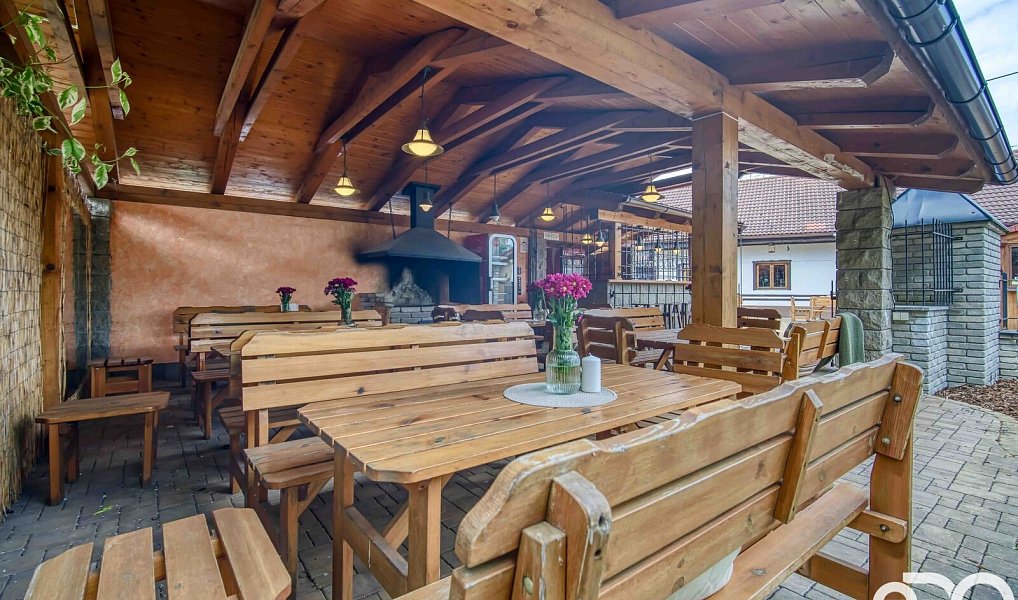 Prodej restaurace 178 m², Hradešín – náhled fotky 15