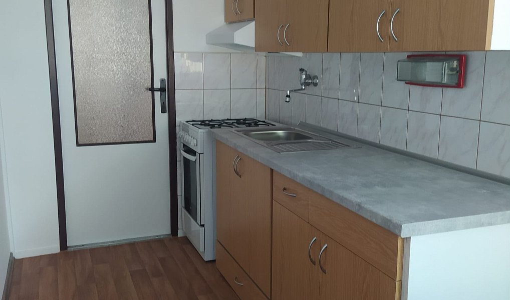 Prodej bytu 3+1 69 m², Adamov – náhled fotky 2