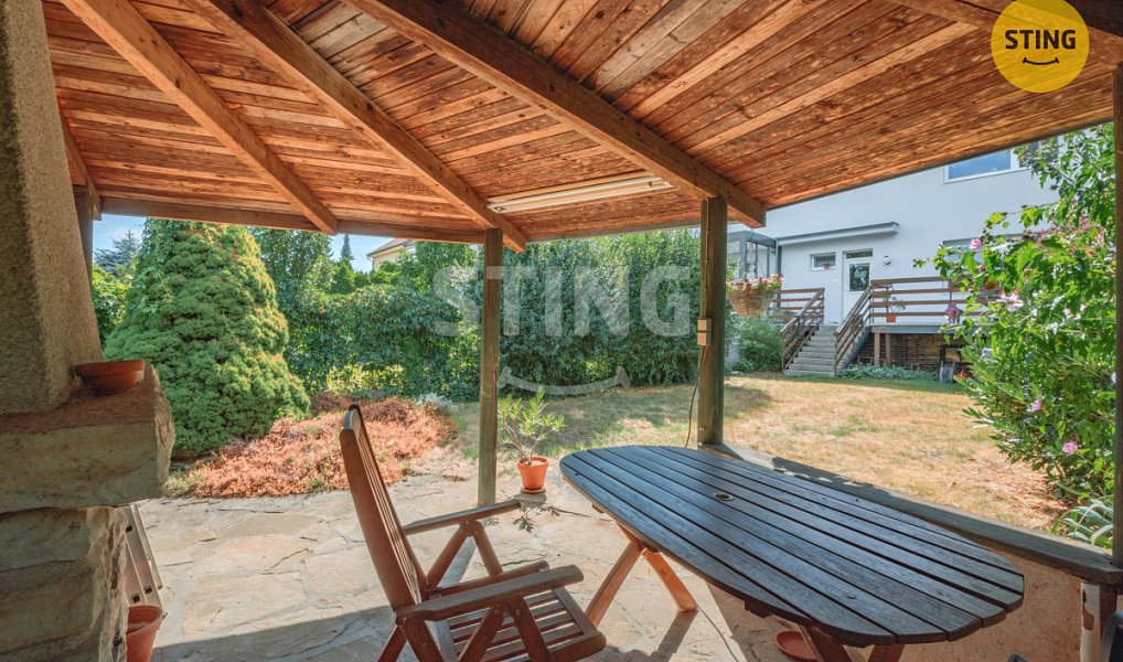 Prodej domu 171 m² s pozemkem 336 m², Srch – náhled fotky 24