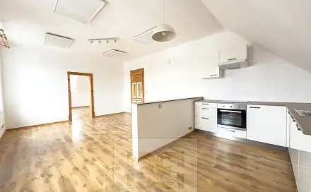 Pronájem bytu 3+kk 81 m², Zlínská, Liberec - Liberec III-Jeřáb