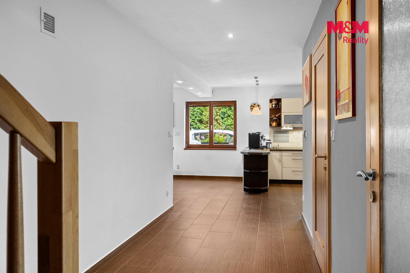 Prodej domu 305 m² s pozemkem 912 m² – fotografie 5