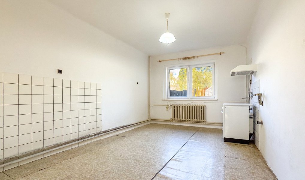 Prodej domu 247 m² s pozemkem 1 094 m², Pelhřimov – náhled fotky 11
