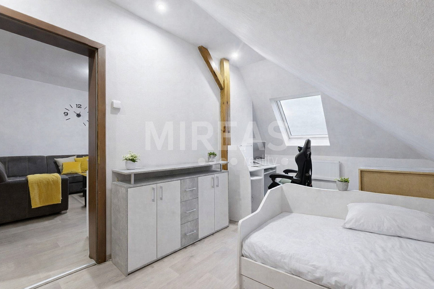 Prodej bytu 4+1 88 m² – fotografie 4
