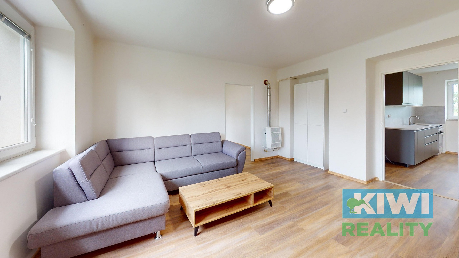 Prodej bytu 2+1 58 m² — photo 2