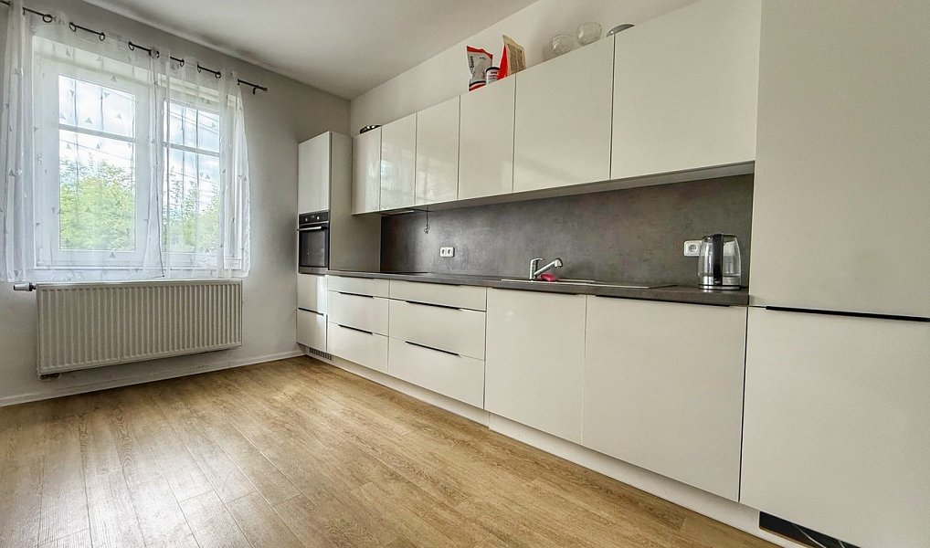 Prodej domu 210 m² s pozemkem 953 m², Starý Plzenec – náhled fotky 8