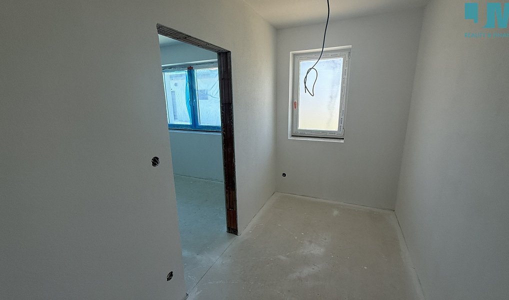 Prodej domu 228 m² s pozemkem 899 m², Hrotovice – náhled fotky 25