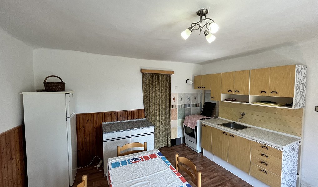 Prodej domu 193 m² s pozemkem 1 436 m², Cizkrajov – náhled fotky 23