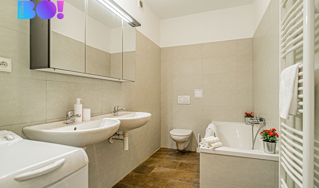 Prodej domu 318 m² s pozemkem 318 m², Praha – náhled fotky 13