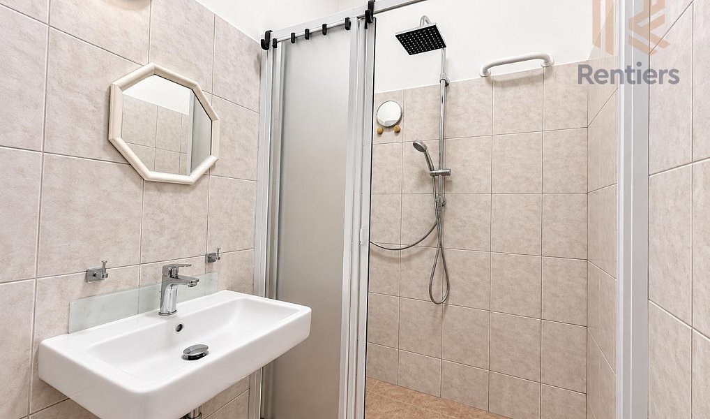 Pronájem bytu 2+kk 37 m², Praha – náhled fotky 8