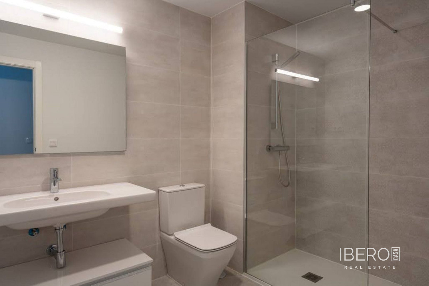 Prodej bytu 4+kk 120 m² - Més