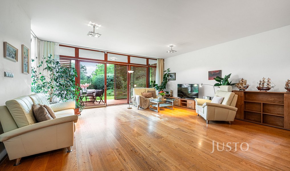 Prodej domu 456 m² s pozemkem 1 300 m², Jablonec nad Nisou – náhled fotky 4