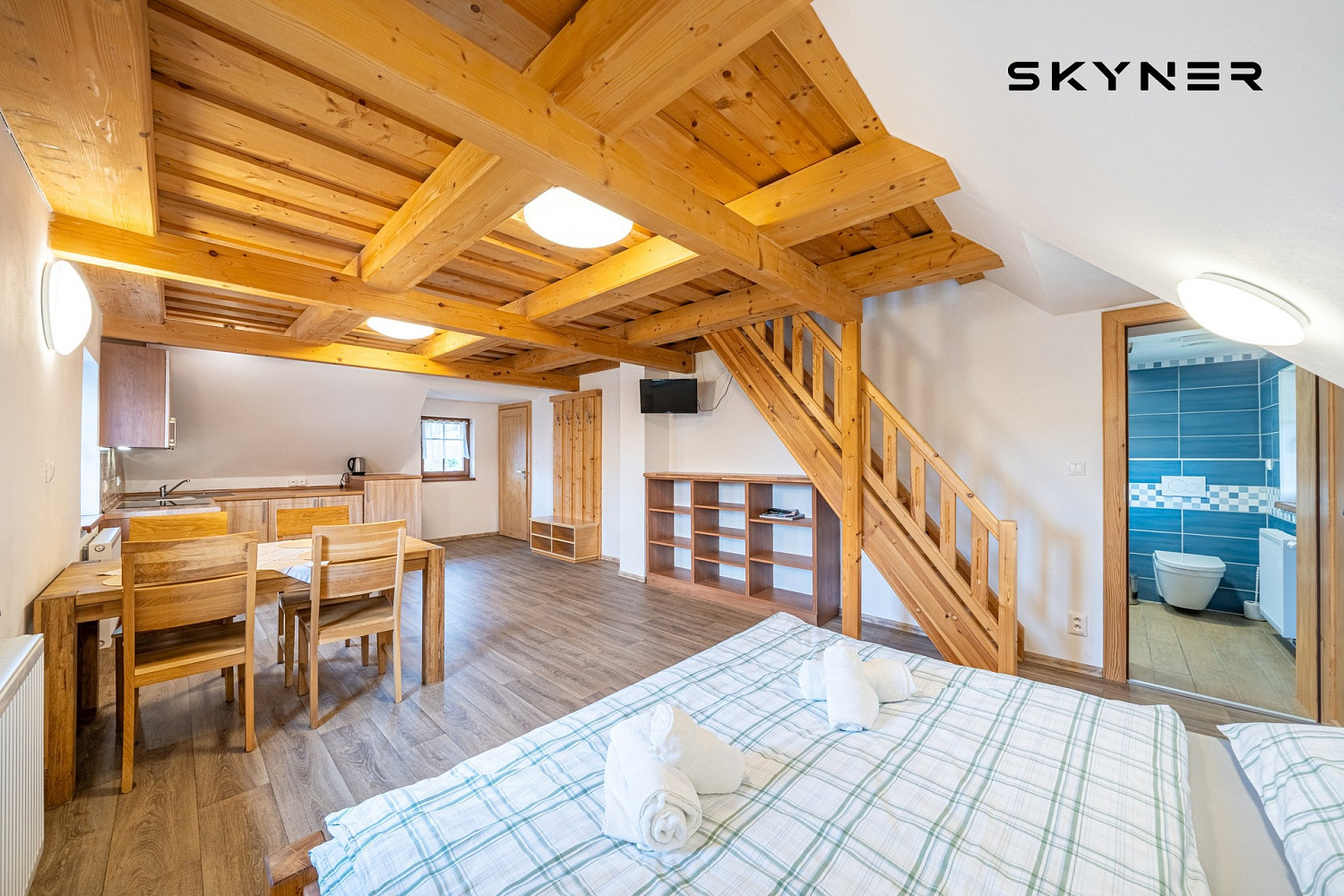 Prodej ubytovacího objektu 271 m² – fotografie 2