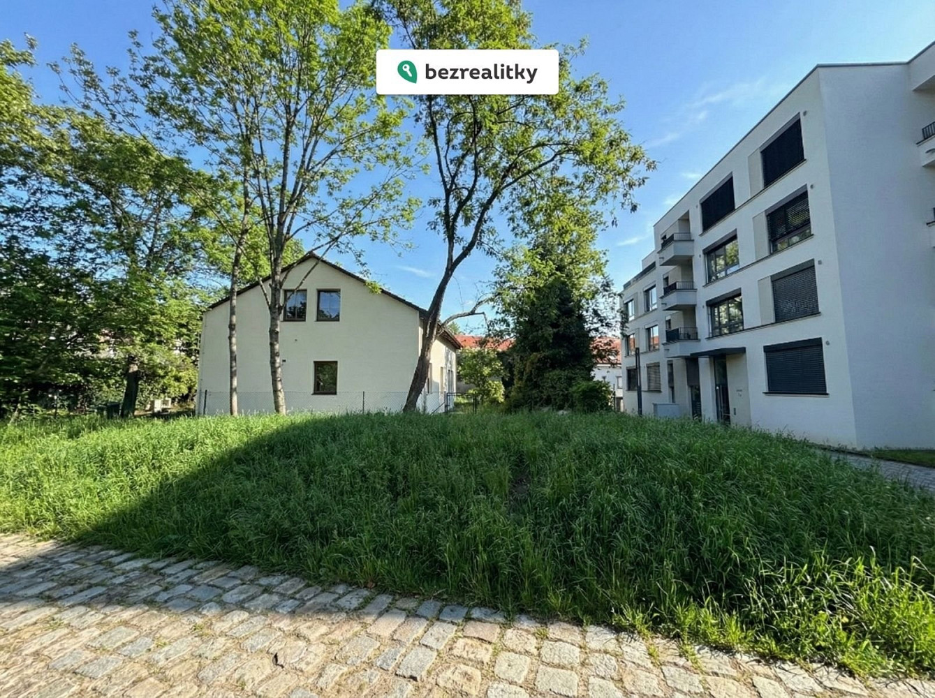Prodej domu 242 m² s pozemkem 121 m² – fotografie 2