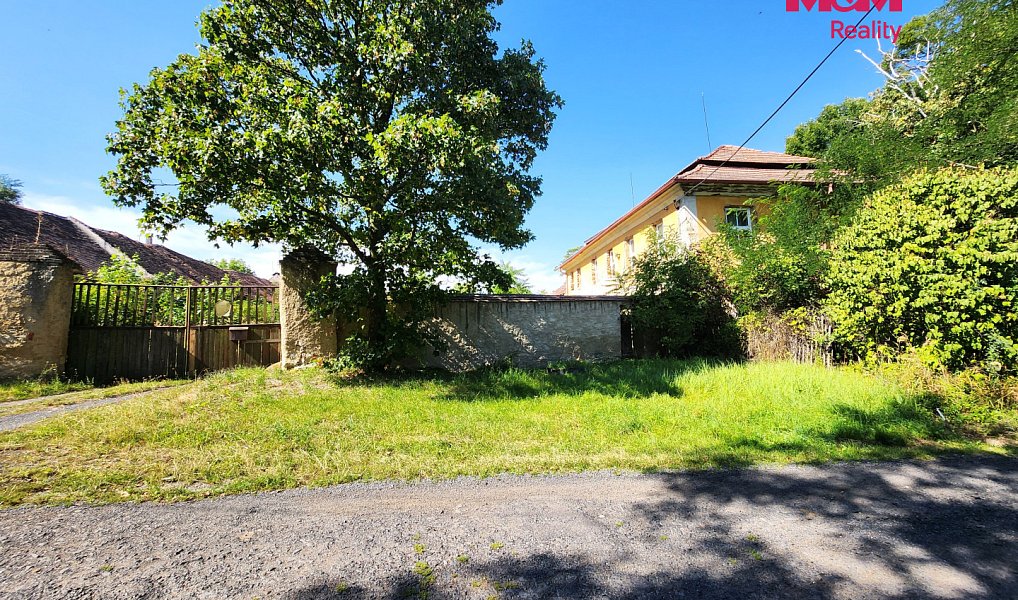 Prodej domu 424 m² s pozemkem 4 756 m², Měcholupy – náhled fotky 19