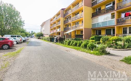 Prodej bytu 2+kk 48 m², Na Průhoně, Velvary, okres Kladno