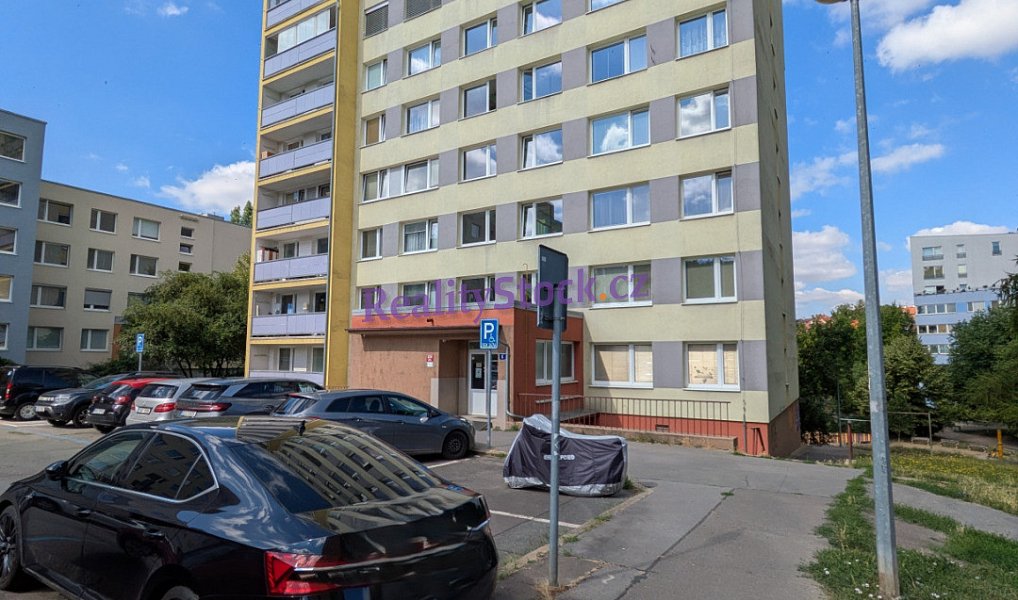 Prodej bytu 1+kk 30 m², Praha – náhled fotky 12