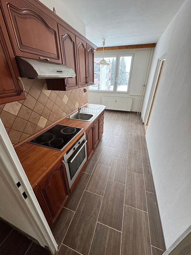 Pronájem bytu 3+1 75 m² – fotografie 2
