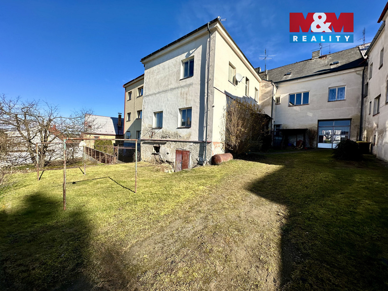 Prodej nájemního domu, činžáku 597 m² — photo 3