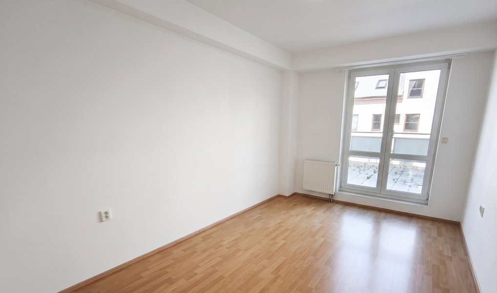 Prodej bytu 3+1 75 m², Kyjov – náhled fotky 8