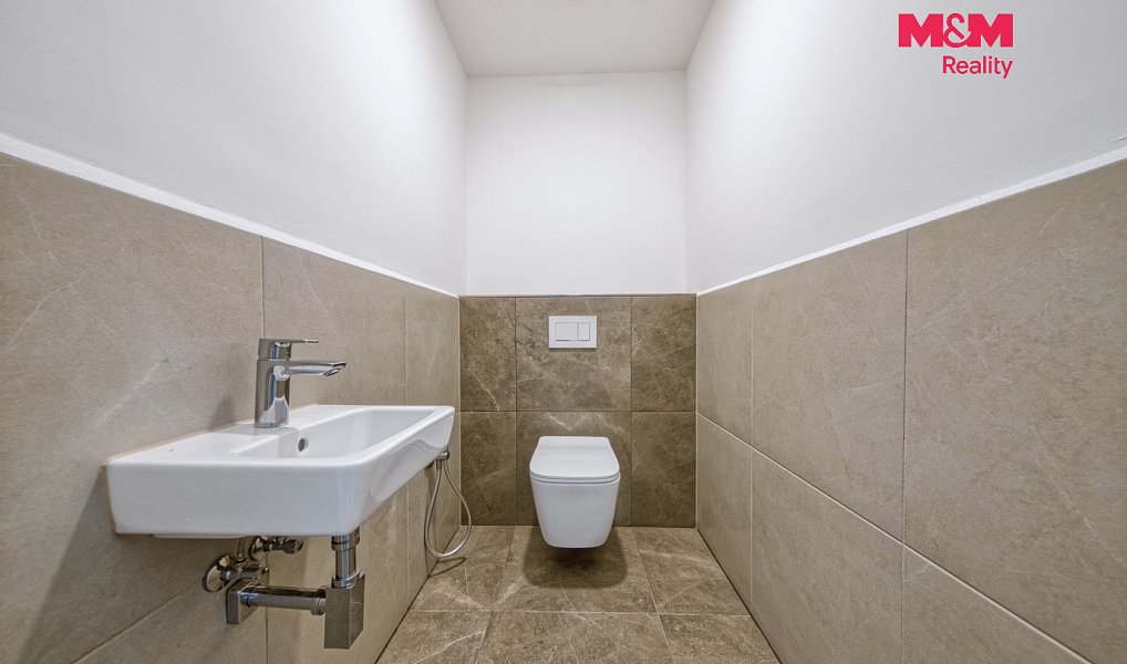Pronájem bytu 3+1 119 m², Praha – náhled fotky 8