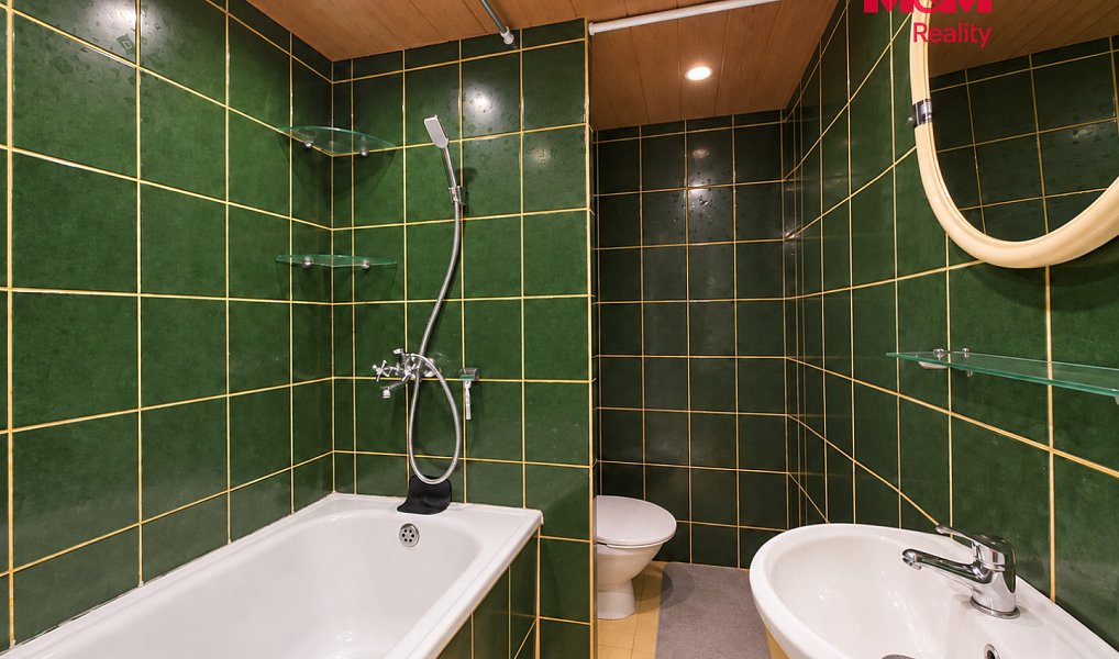 Pronájem bytu 1+1 39 m², Jirkov – náhled fotky 2
