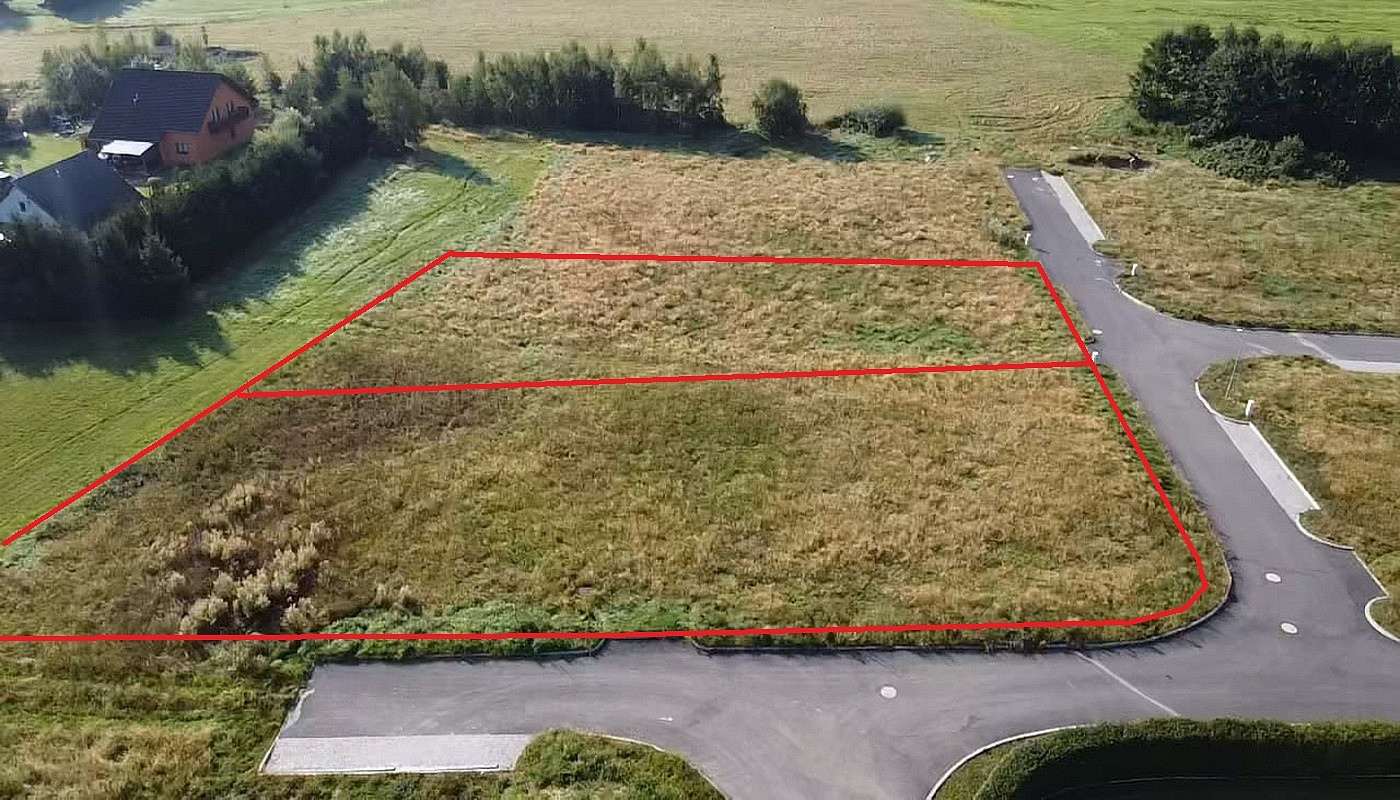 Prodej stavebního pozemku 1 200 m² – fotografie 3