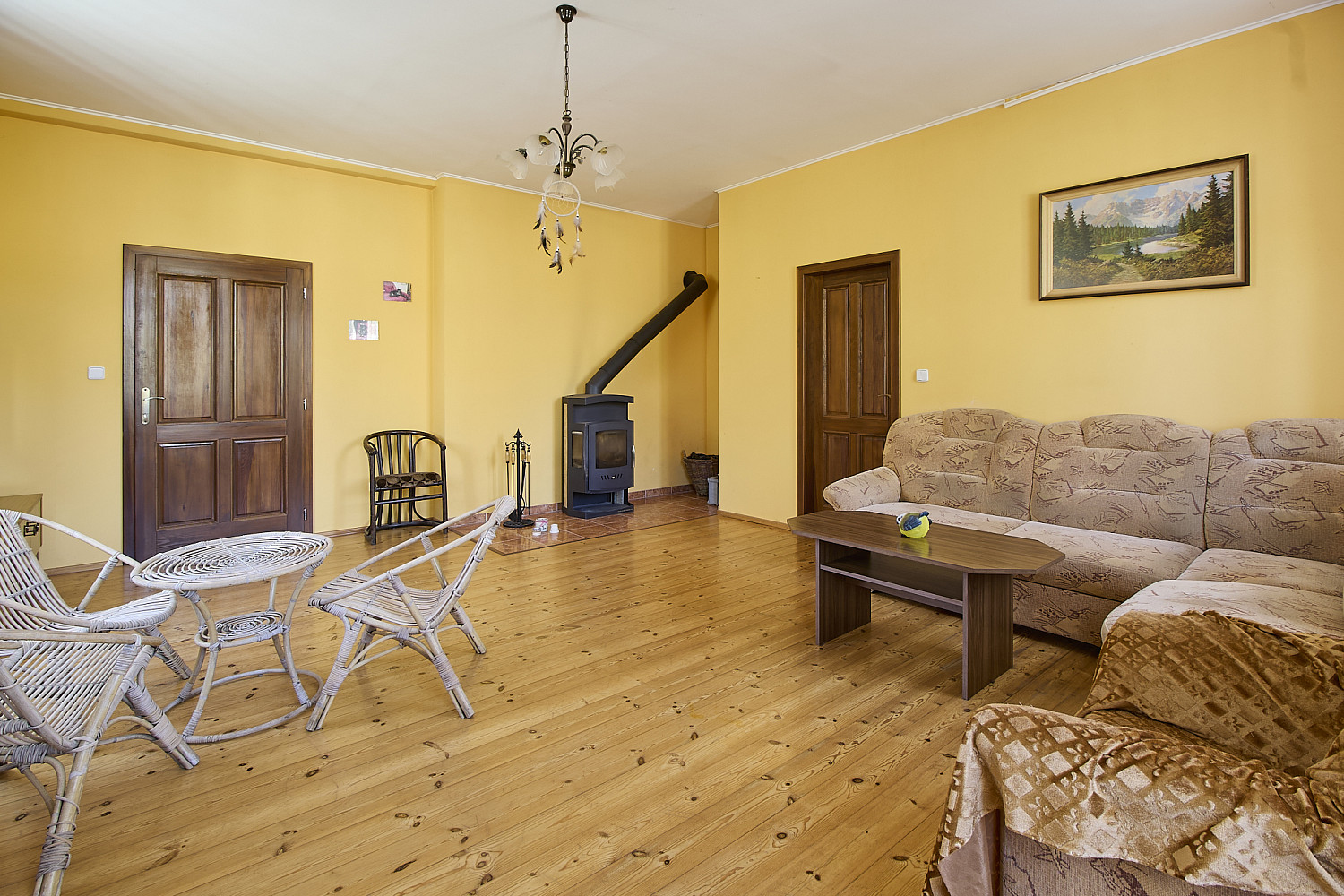 Prodej domu 268 m² s pozemkem 3 080 m² - View 6